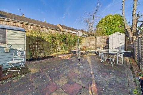 2 bedroom maisonette for sale, Ranworth Close, Erith, Kent, DA8