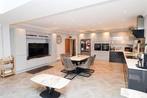 undefined, Albany Road, Fleet GU51