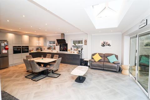 undefined, Albany Road, Fleet GU51