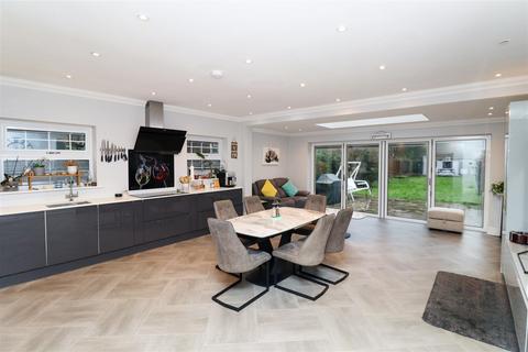 undefined, Albany Road, Fleet GU51