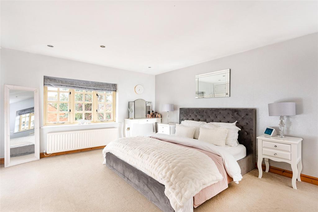 Principal Bedroom