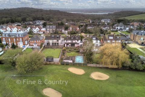 6 bedroom detached house for sale, Bury Road, London