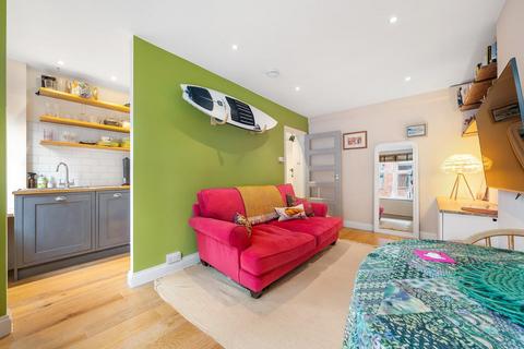 1 bedroom flat for sale, Brixton Hill, SW2
