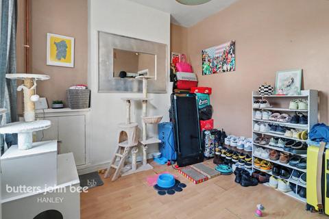 2 bedroom terraced house for sale, Stellar Street, Stoke-On-Trent ST6 1NZ