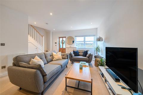 1 bedroom maisonette for sale, North Road, Hersham, KT12