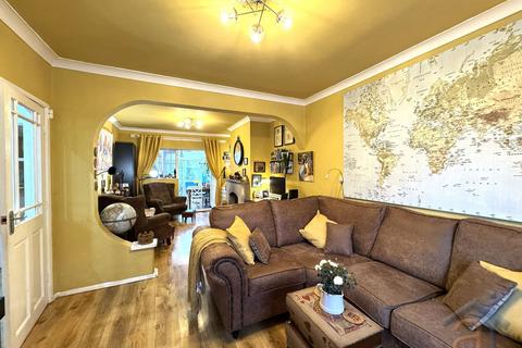 3 bedroom semi-detached house for sale, Guinea Hall Lane, Southport, PR9 8BT