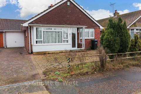 3 bedroom detached bungalow for sale, Kingsmead Gardens, Bognor Regis, West Sussex