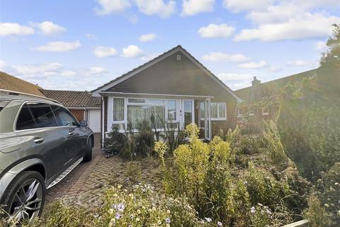 3 bedroom detached bungalow for sale, Kingsmead Gardens, Bognor Regis PO22