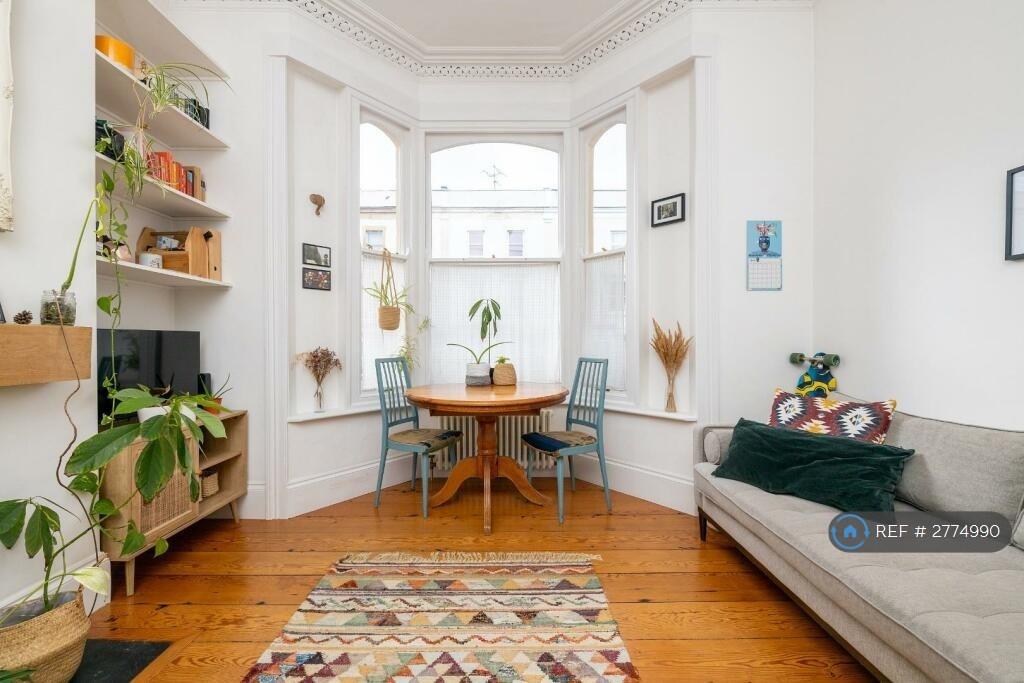 Bay Window