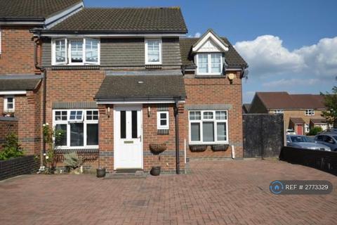 undefined, Stilwell Drive, Uxbridge, UB8