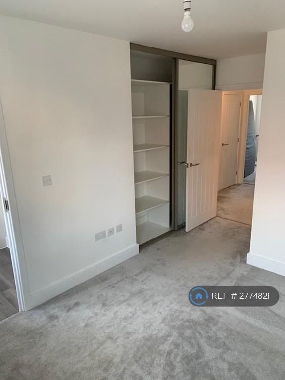 Master Bed Room - Wardrobe