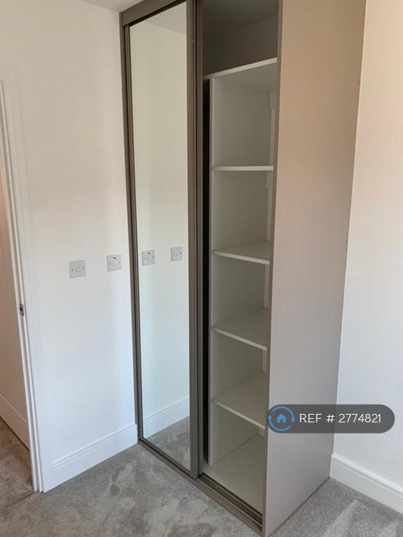 Bed Room 1 Wardrobe