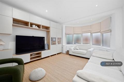 3 bedroom terraced house to rent, Dollis Hill Lane, London, NW2