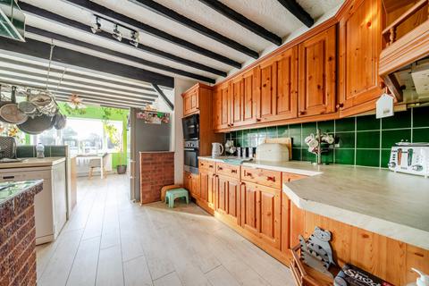 2 bedroom bungalow for sale, New Road, South Darenth, Dartford, Kent, DA4