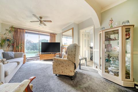 2 bedroom bungalow for sale, New Road, South Darenth, Dartford, Kent, DA4