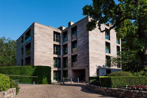 2 bedroom flat for sale, Hampstead Lane, Highgate, N6