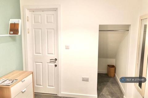 undefined, Dracaena Avenue, Falmouth, TR11