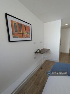 undefined, Modern Studio In Newcastle-Under-Lyme, Newcastle-Under-Lyme, ST5