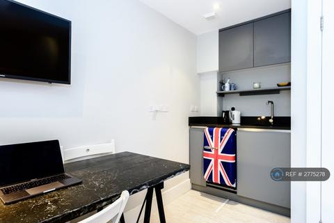 Studio to rent, Park Apartments, London, SW3