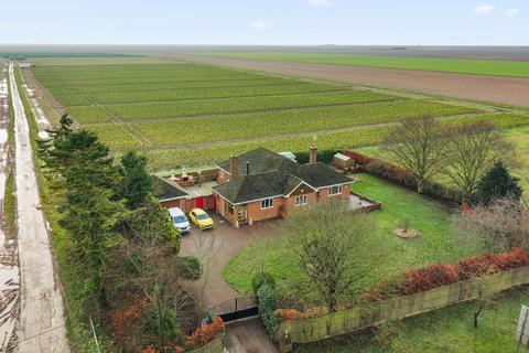 3 bedroom detached bungalow for sale, Boston Road, Wainfleet St.Marys PE24