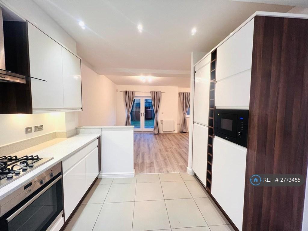 Open Plan Kitchen