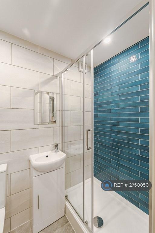 Room 3 En Suite