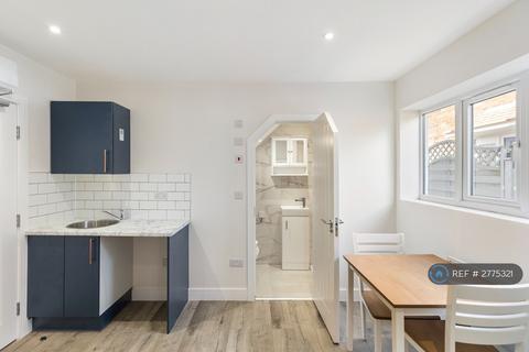 undefined, The Greenway, Potters Bar, EN6
