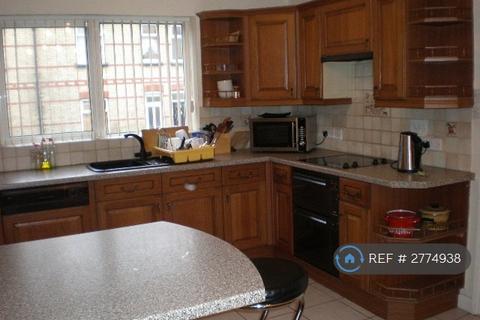 undefined, Woking Road, Poole, BH14