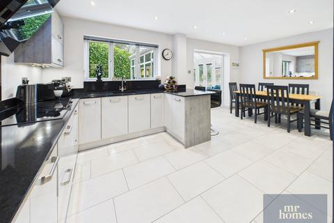 4 bedroom detached house for sale, Patreane Way, Cardiff, CF5