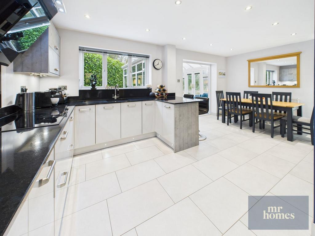 House in Cardiff, Ely - View 5