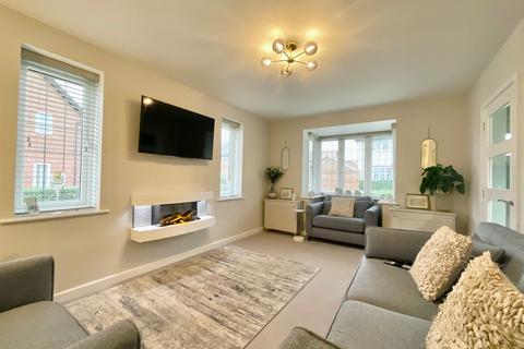 4 bedroom detached house for sale, Teal Way, Wistaston, CW2