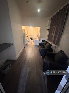 5 bedroom terraced house to rent, Liverpool Street, Salford, M5