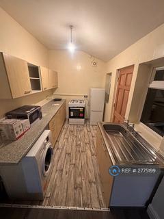 5 bedroom terraced house to rent, Liverpool Street, Salford, M5