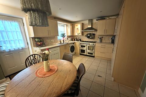 undefined, Smithers Close, Stapeley CW5