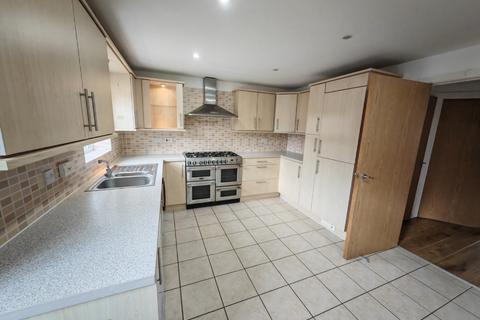 undefined, Smithers Close, Stapeley CW5