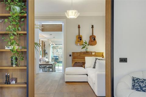 undefined, Gorst Road, London, SW11
