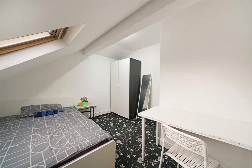 29 Charterhouse Avenue - N4 Jz C3syih5c7 T4 Hty Ey.jpg