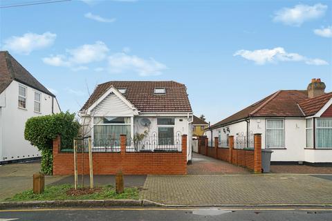 Charterhouse Avenue, Wembley