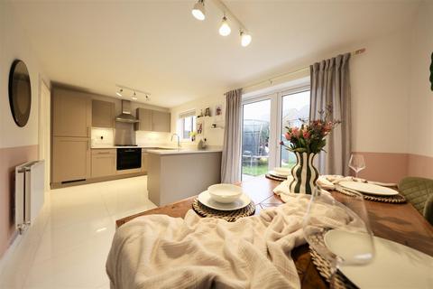 undefined, Bounty Drive, Kingswood, Hull
