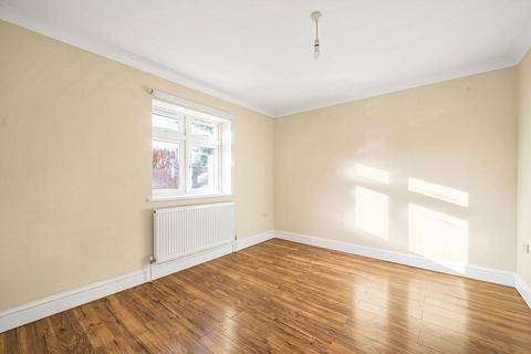 undefined, Standard Road, Hounslow TW4
