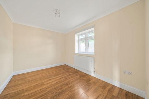 undefined, Standard Road, Hounslow TW4