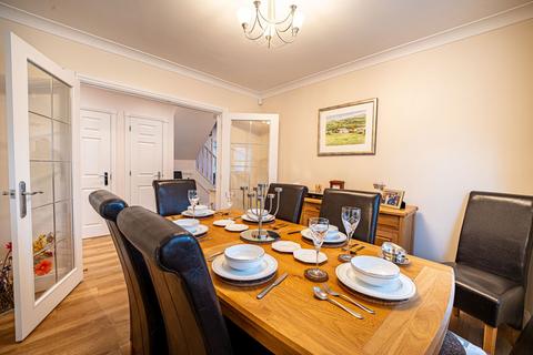 4 bedroom detached house for sale, Bridge Walk, Milton Keynes MK19