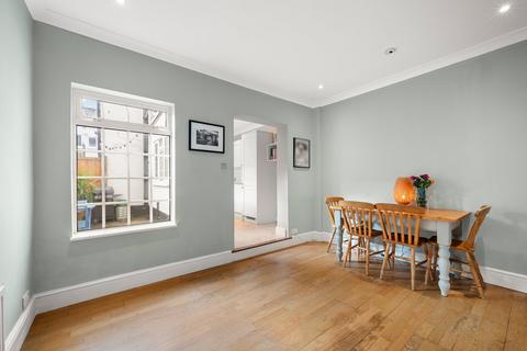 2 bedroom cottage for sale, St Marys Road, Weybridge, KT13