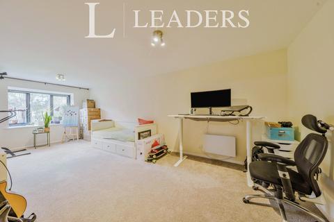 1 bedroom flat to rent, Peakes Place, Granville Road, St. Albans, AL1