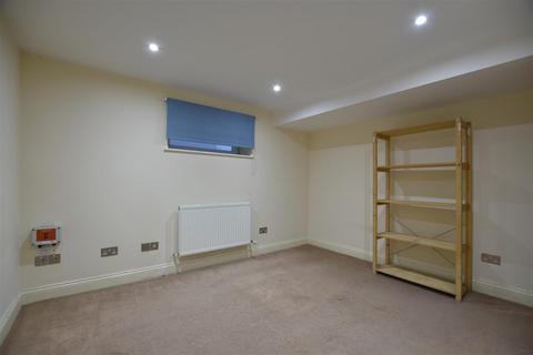 undefined, Birkheads Road, Reigate