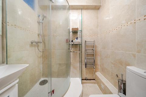 2 bedroom flat for sale, Bolton Road, Chiswick, London, W4