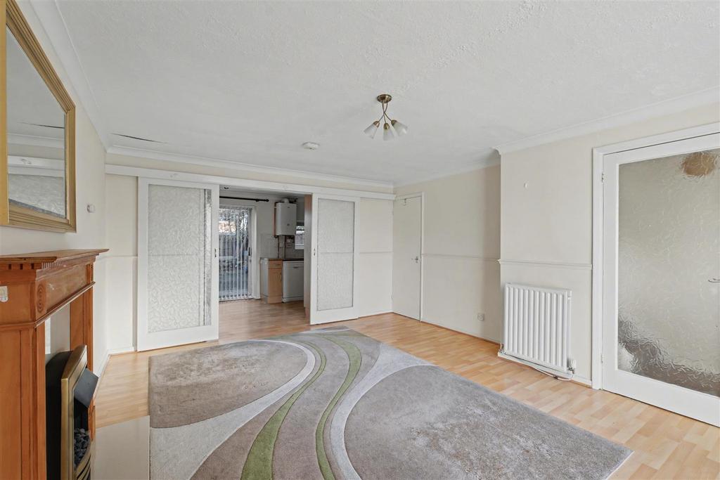 Lounge/Sitting Room