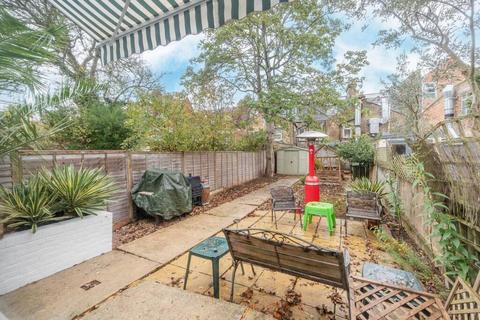 1 bedroom flat for sale, Hoveden Road, Mapesbury Conservation Area, Willesden Green, NW2 3XE