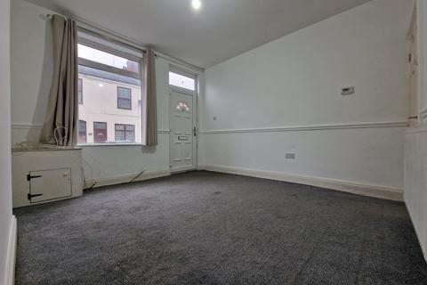 3 bedroom terraced house to rent, Lime Street, Wolverhampton WV3