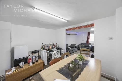 undefined, Russell Square, Brighton